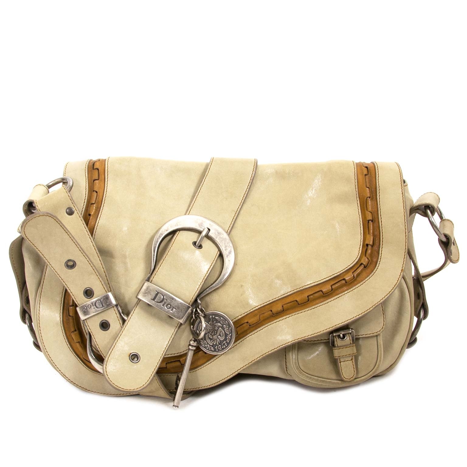 dior beige gaucho saddle bag now for sale at labellov vintage fashion webshop belgium