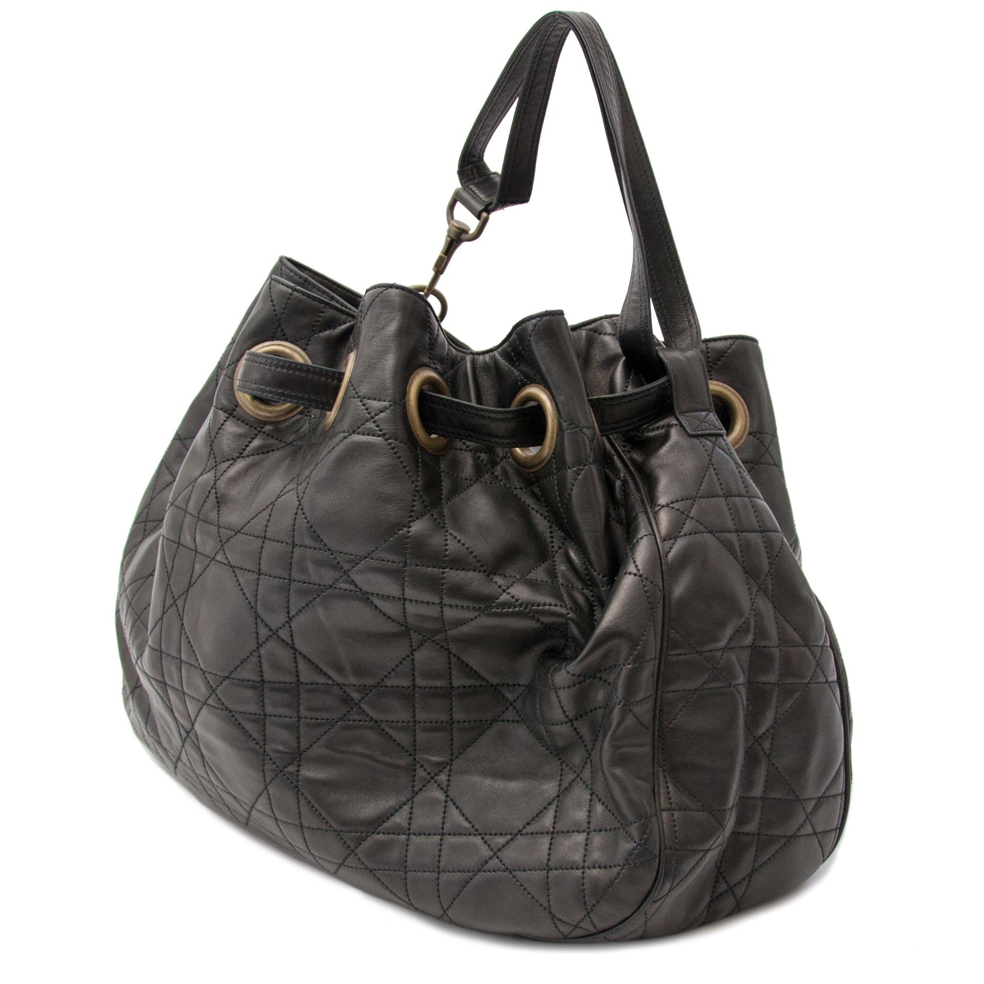 Bent u op zoek naar een authentieke designer handtas?