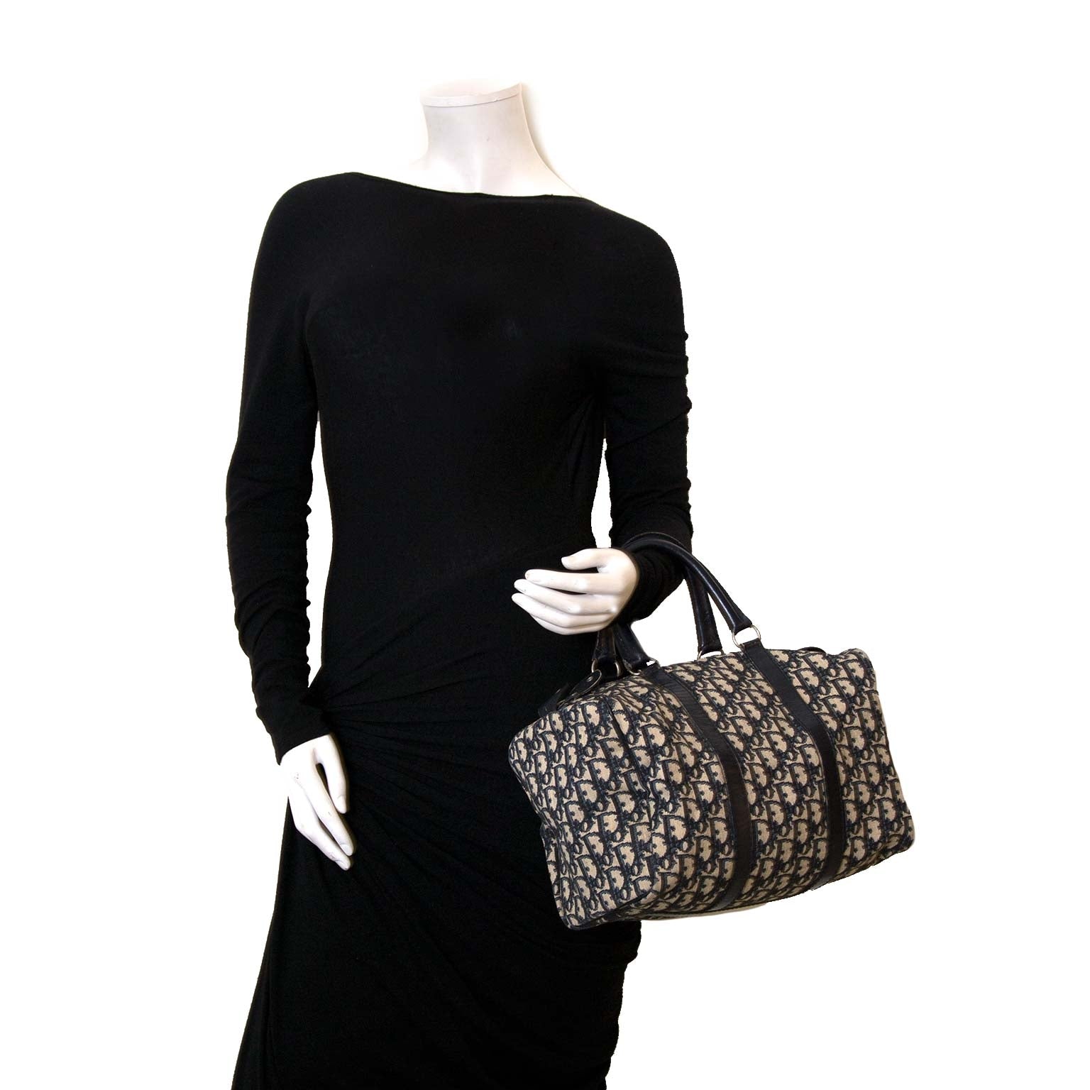 Koop authentieke Dior Boston tas nu online bij Labellov webshop
