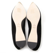 Buy and sell your preloved designer shoes for the best rates online at Labellov luxury