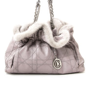 koop veilig online aan d beste prijs Christian Dior Grey Shoulder Bag with Fur net als nieuw 100% authentiek