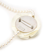 koop veilig online aan de beste prijs Miu Miu White Flower Necklace, Earring, Bracelet Set
