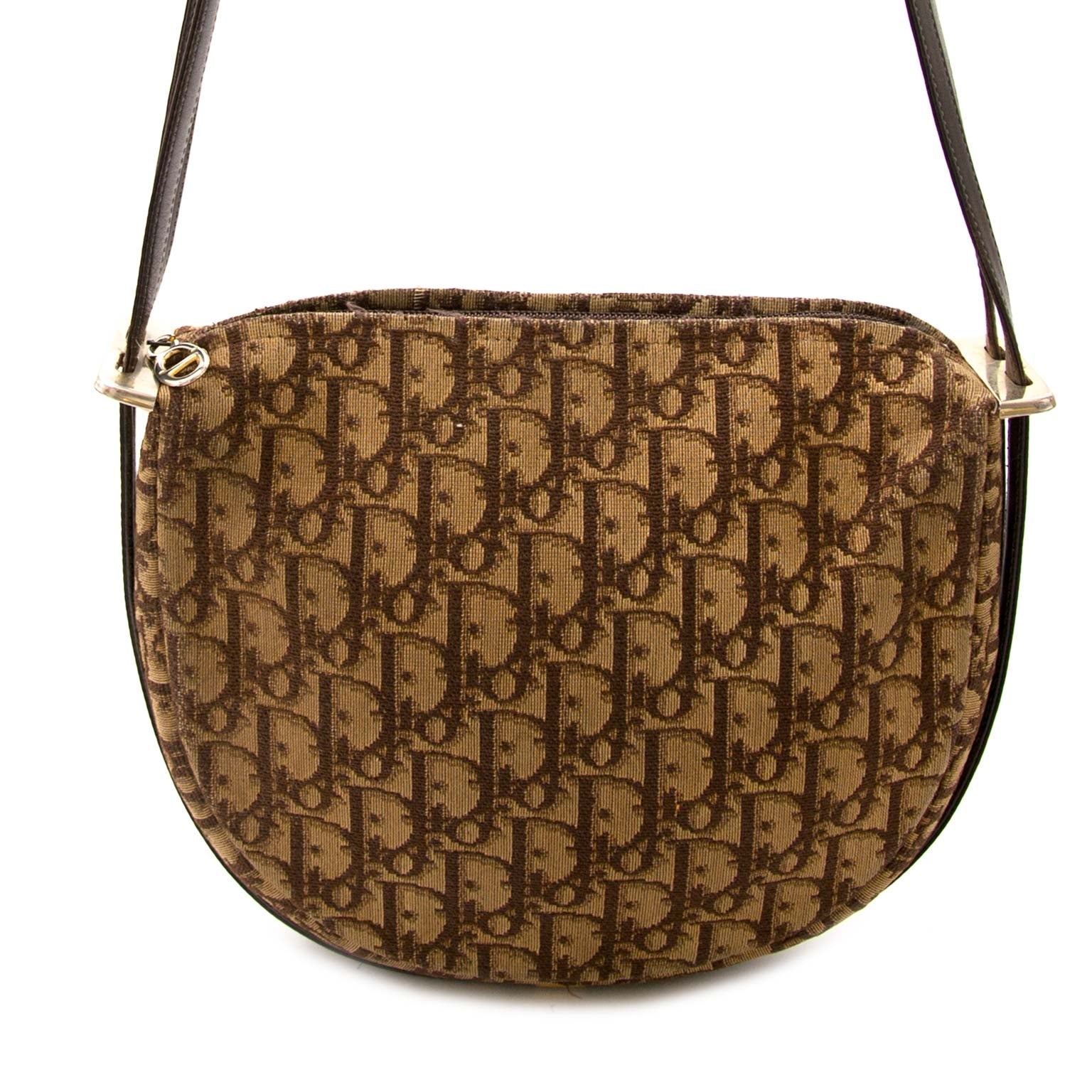 Achète des sacs authéntiques de Dior monogram à Labellov webshop de mode Belgique