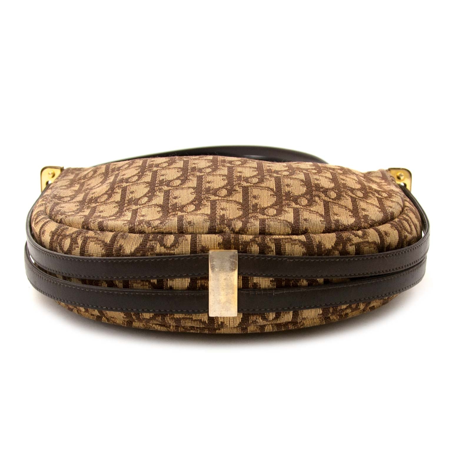 Koop authentieke vintage Dior monogram schoudertassen bij Labellov vintage webshop België