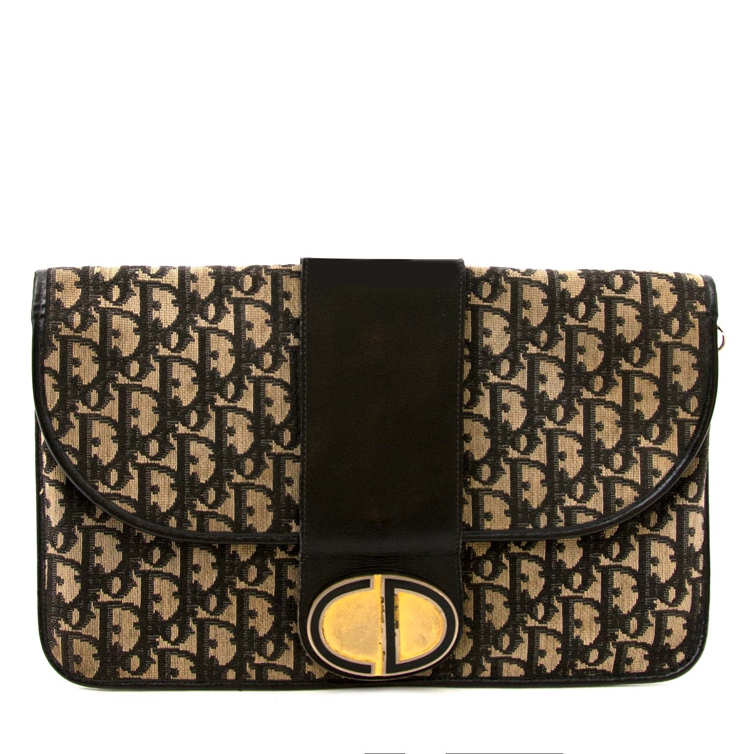 Buy authentic christian dior monogram clutch at labellov vintage fashion webshop for the lowest price