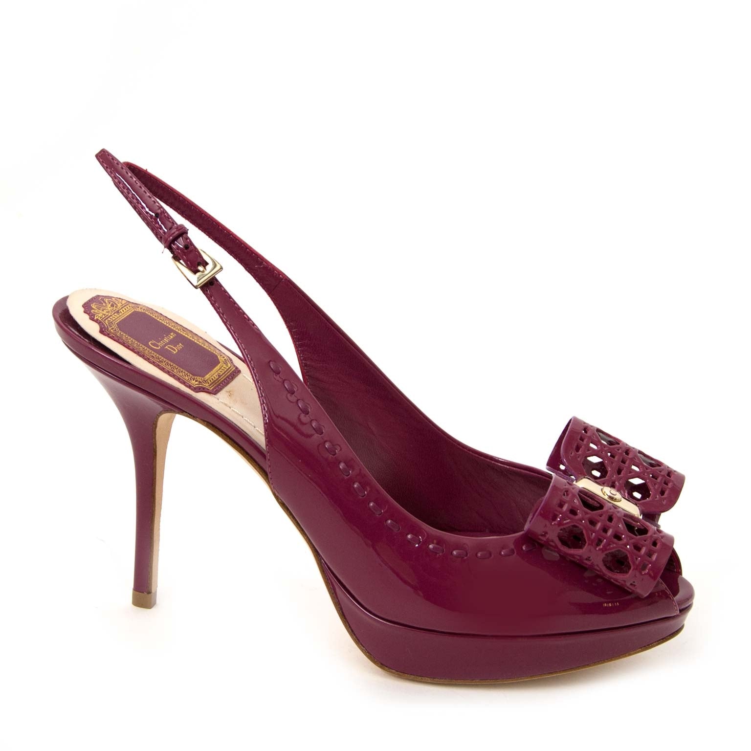 Achète des chaussures de Dior à Labellov vintage webshop de mode belgique
