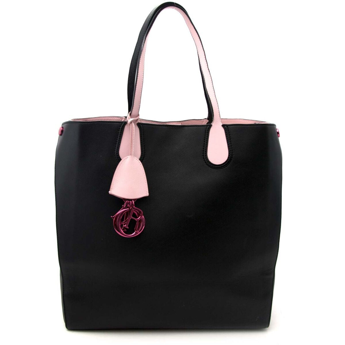 Buy an authentic secondhand Dior Black Pink Tote Bag the right price at LabelLOV vintage webshop. Safe and secure online shopping.