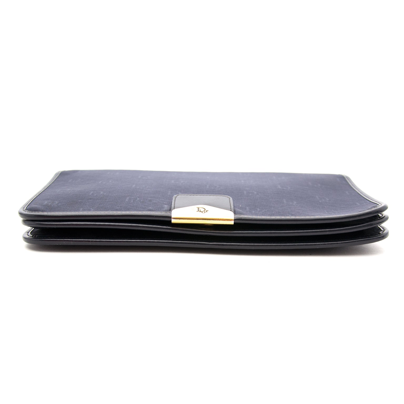 Heute können Sie diese Dior Clutch mit Golden Riemen online auf labellov.com ankaufen.