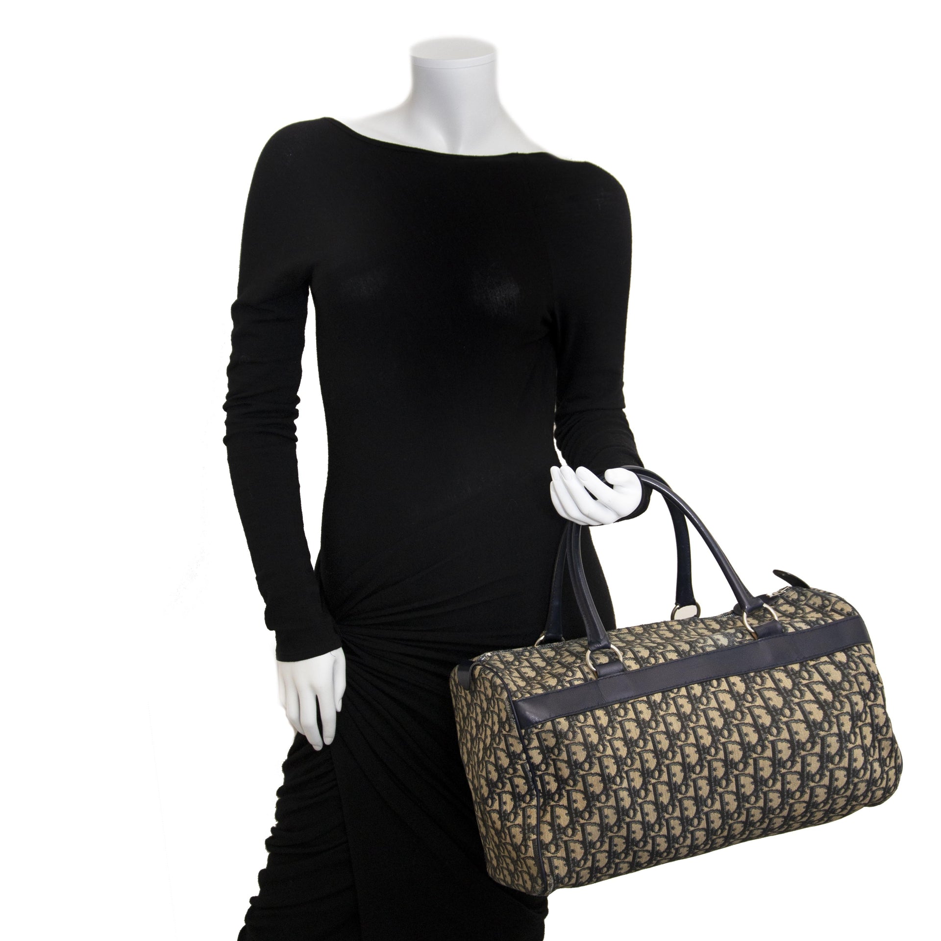 Authentic tweedehands Dior Monogram Boston Bag right price LabelLOV