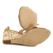 Christian Dior Nude Wedge Sandals - 37,5 (Labellov) For the best price at LabelLov. Pour le meilleur prix à LabelLOV. Voor de beste prijs bij LabelLOV.