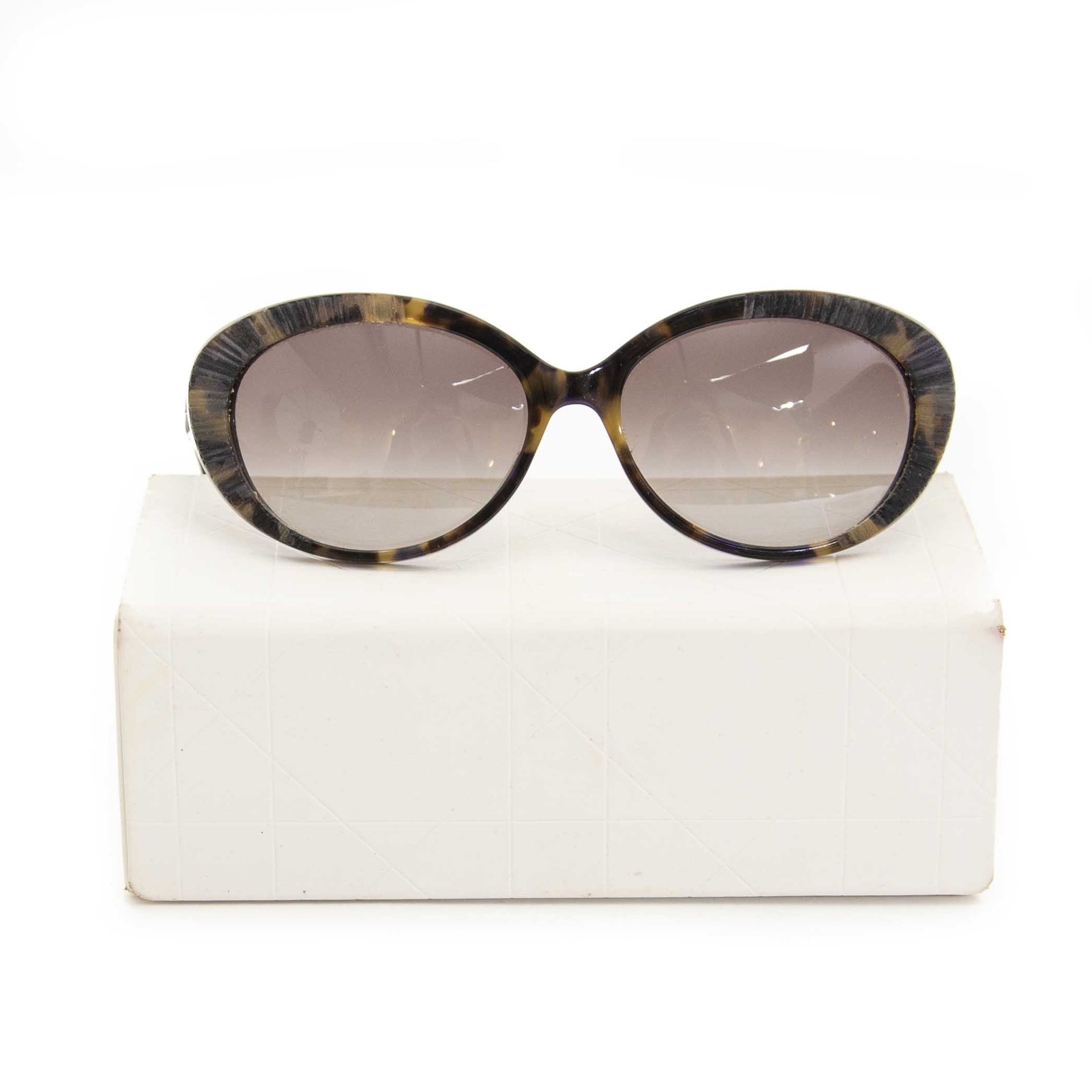 Dior Tortoise Oval Sunglasses now for sale at labellov vintage fashion webshop belgium