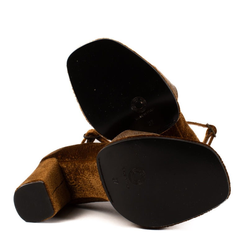 shop 100% authentic second hand Dries Van Noten Gold Velvet Peep-toe Heels - Size 37 on Labellov.com