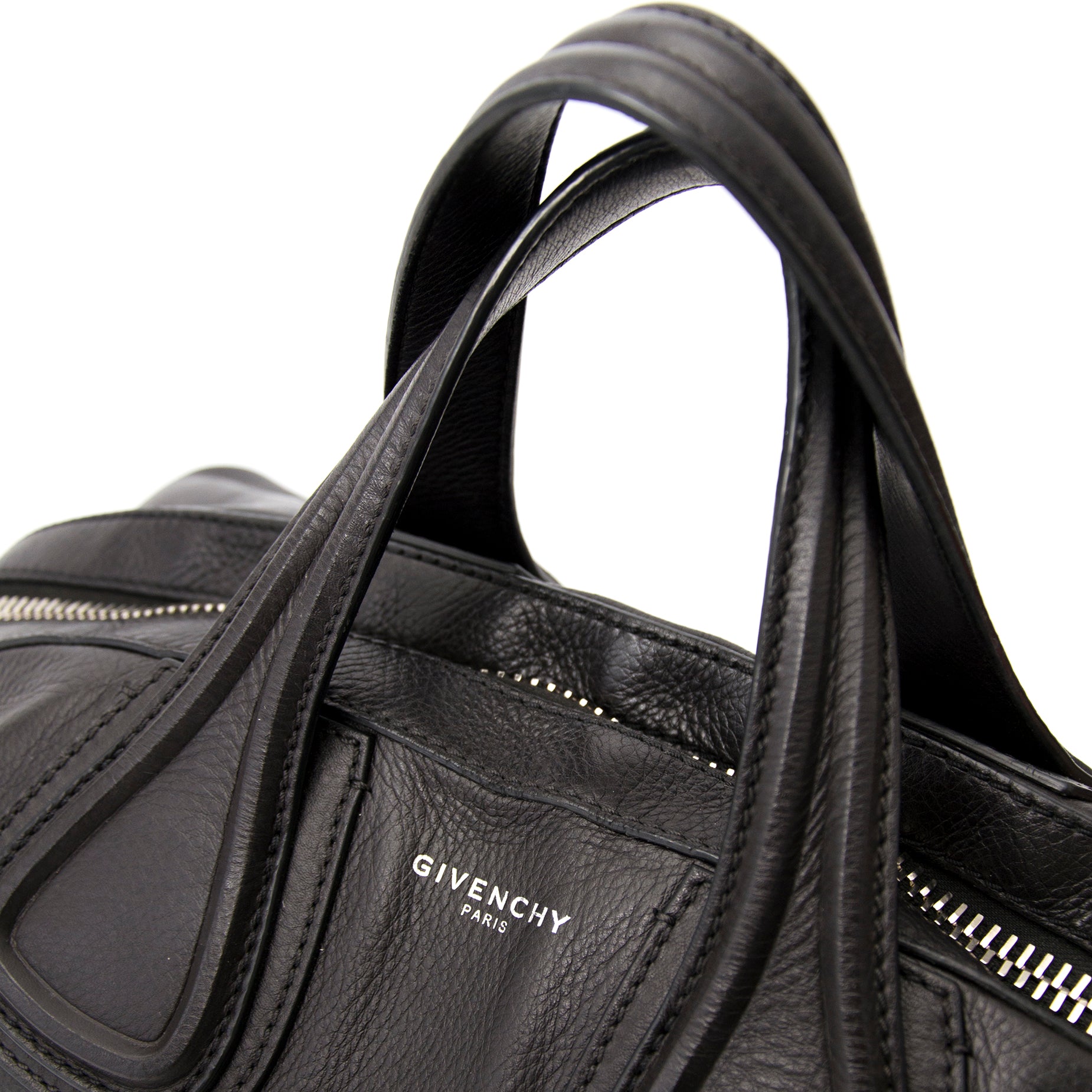 acheter en ligne pour le meilleur prix Givenchy Nightingale Large Bag