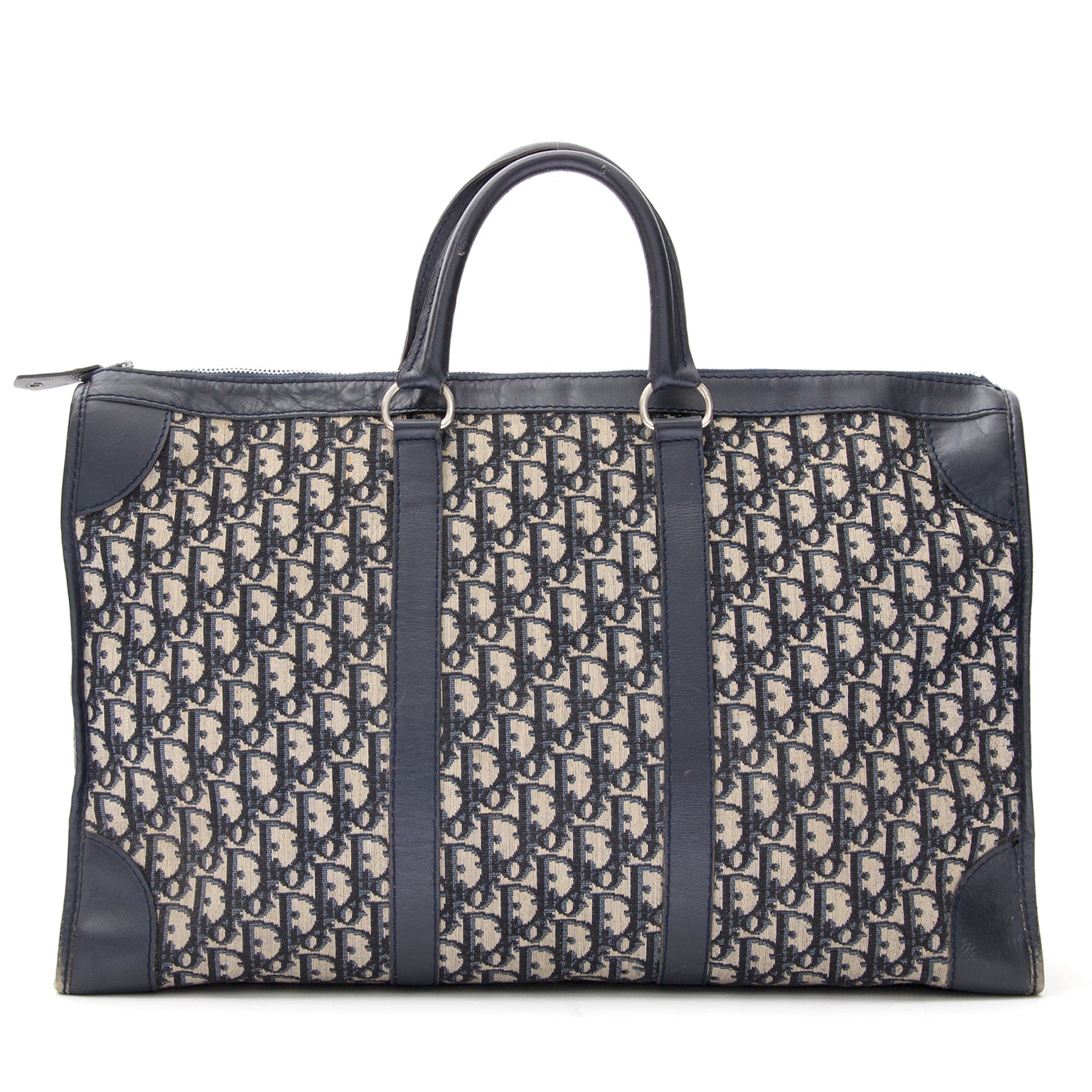 Luxury secondhand bags from Dior for the best price on Labellov Antwerp Secondhand