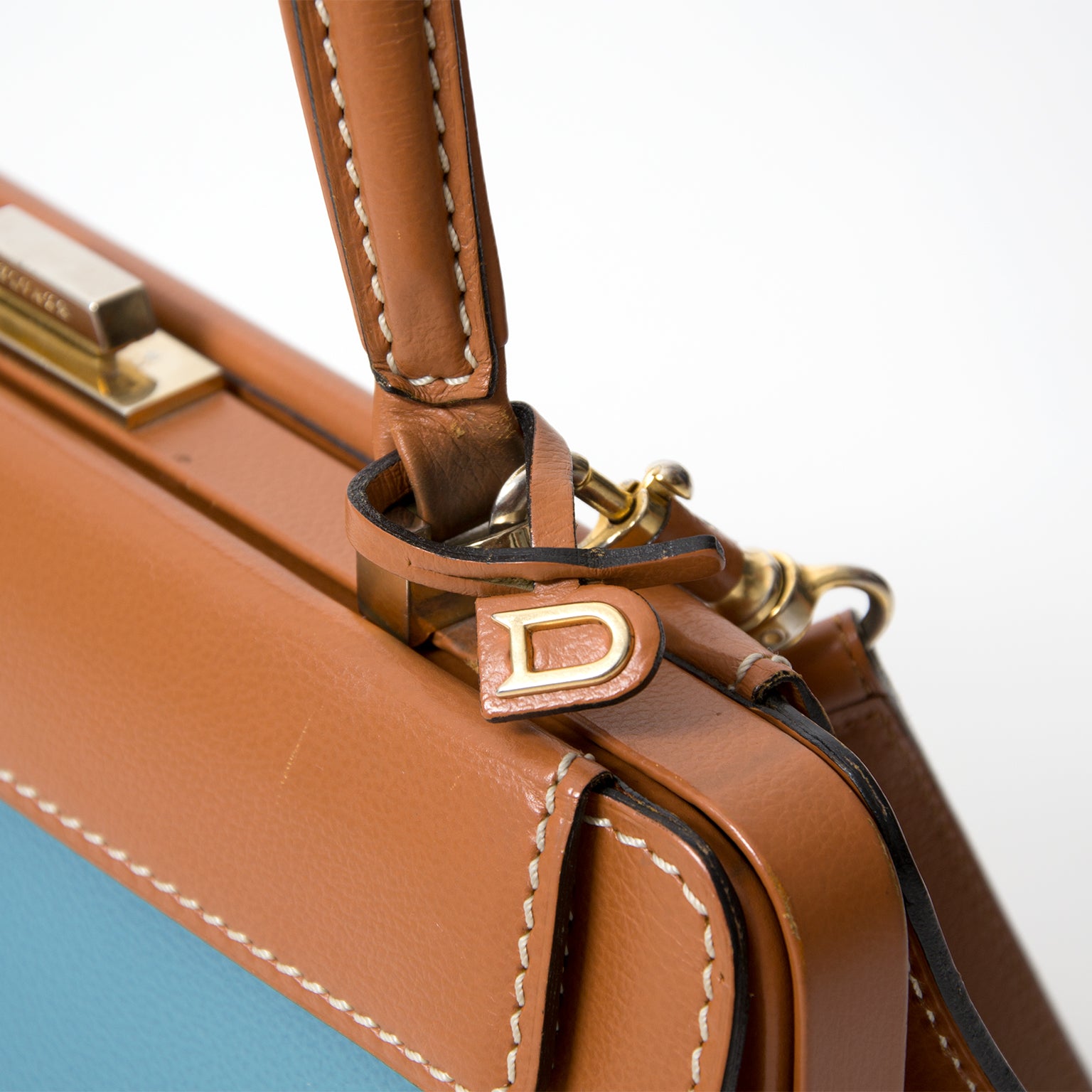 Secondhand Delvaux Illusion Handbag at the right price LabelLOV tweedehands aan de juiste prijs