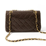 Chanel Small Classic Flap Bag in Chocolate Brown GHW authentiek veilig online shoppen webshop tweedehands tassen merktassen luxetassen merken luxe merken luxemerken designer ontwerper