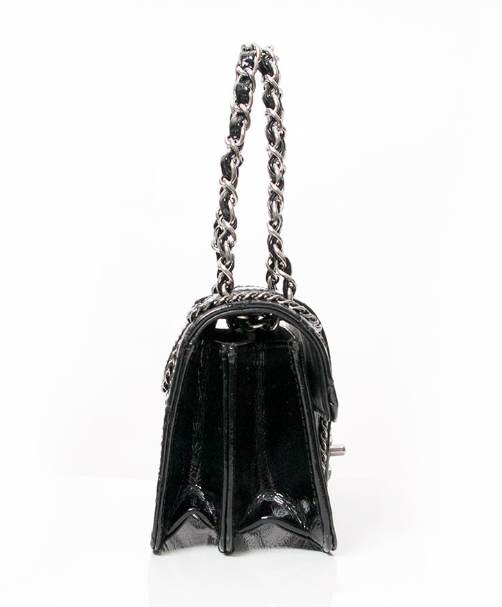 Chanel Black Patent Lambskin Evening Bag. tas voor de beste prijs online tweedehands snel en veilig
