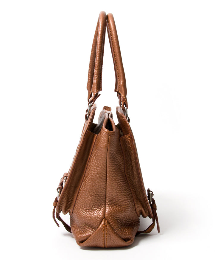 Fendi Logo Selleria Bag tweedehands authentiek veilig online shoppen winkelen LabelLOV Antwerpen België mode stijl designer ontwerpers tassen luxetassen luxemerken luxe merken
