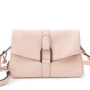 Seconde main Delvaux Givry Polo Nude Bag. Labellov provides a platform to buy and sell preloved secondhand luxury designer goods. Koop en verkoop deisgner fashion en items online.