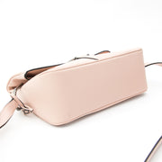 Delvaux Givry Polo Nude Bag Seconde main Delvaux Givry Polo Nude Bag. Labellov provides a platform to buy and sell preloved secondhand luxury designer goods. Koop en verkoop deisgner fashion en items online.