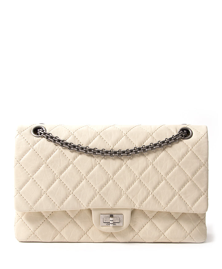 chanel 2.55 medium flapbag in perfect condition 100% authentic vintage luxury