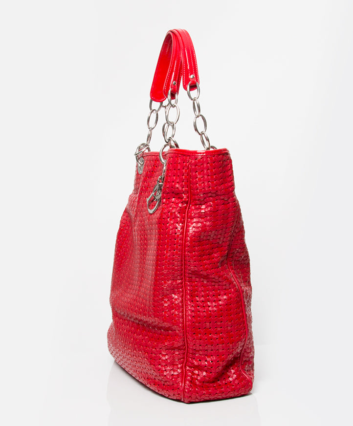 Authentic secondhand Christian Dior red leather soft woven bag at the right price safe secue online shopping labellov designer vintage webshop fashion Antwerp Belgium