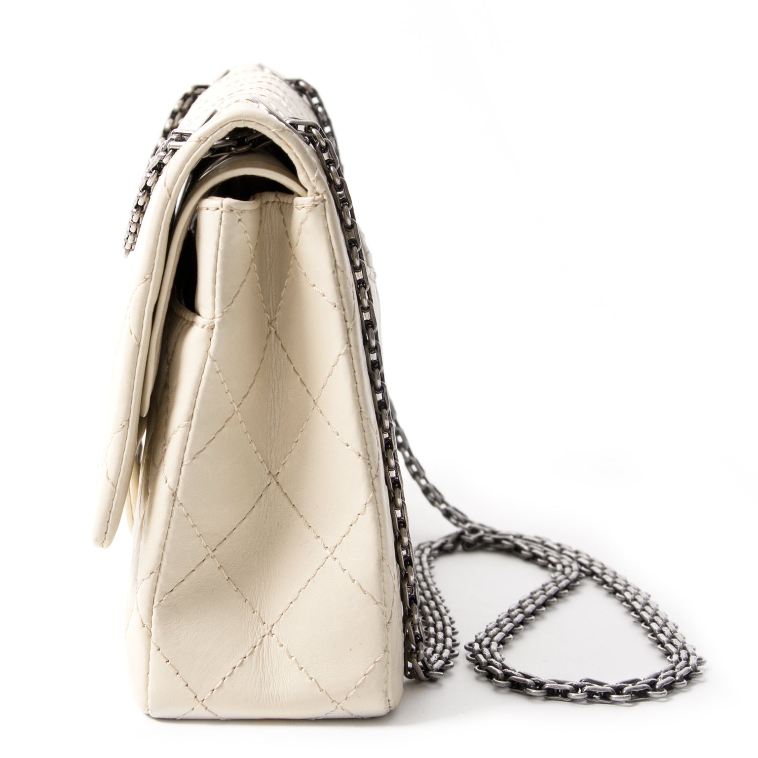 acheter en ligne seconde main chanel 2.55 blanche sac a epaule pour le meilleur prix