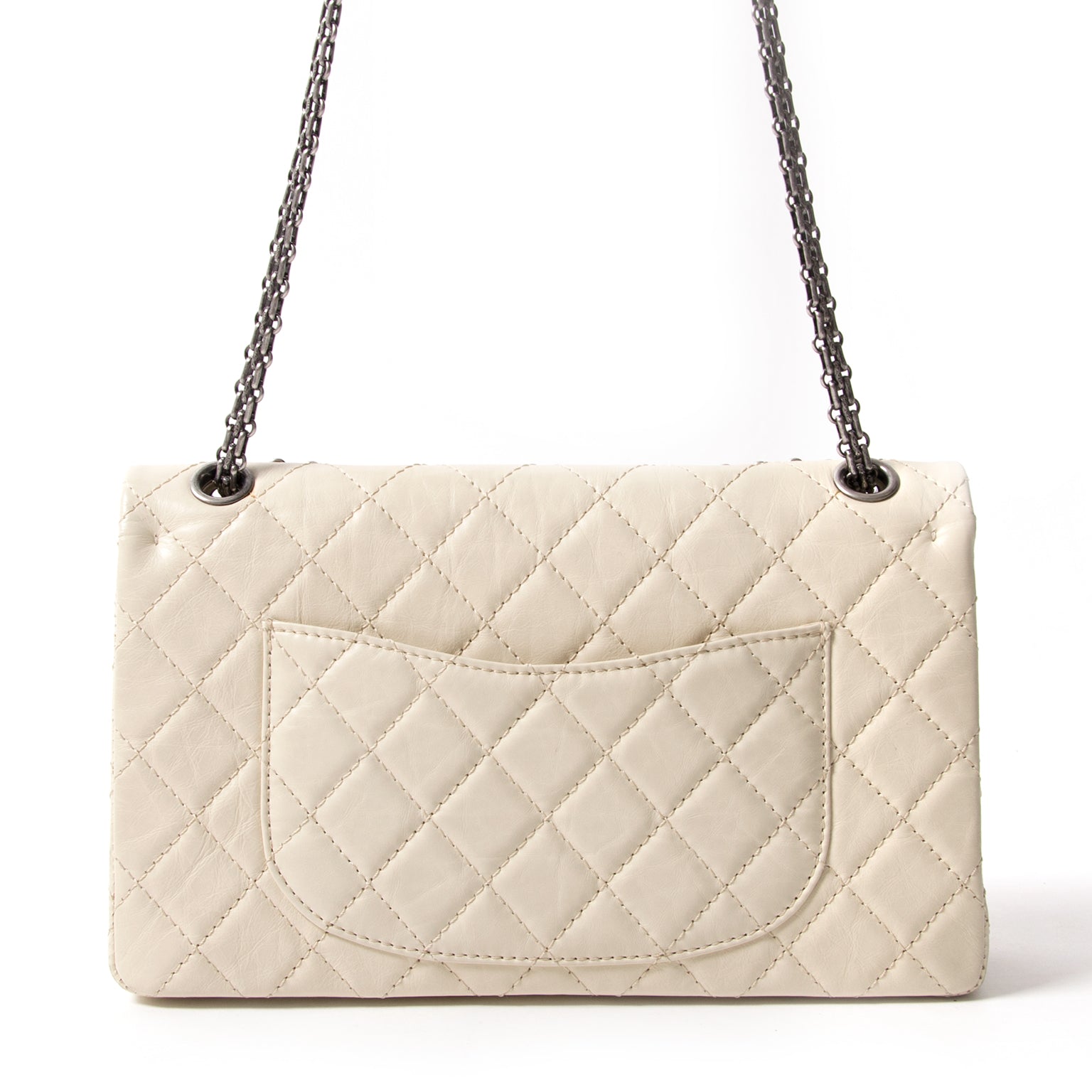 koop veilig online tweedehands chanel witte 2.55 online webshop labellov, antwerpen
