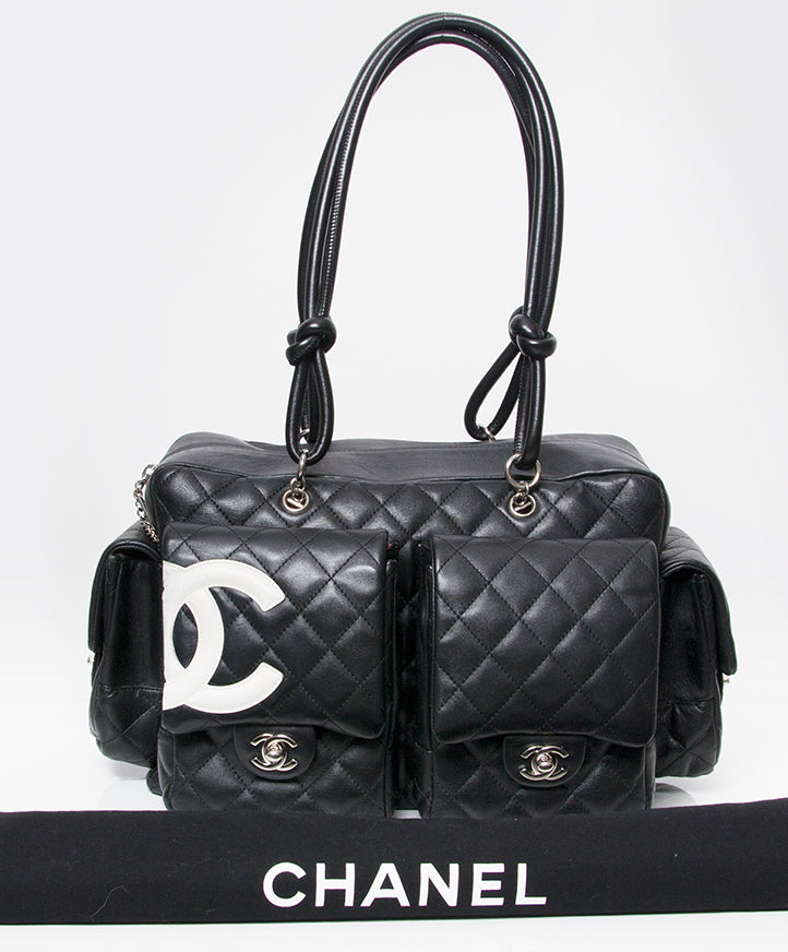 Vintage Chanel Cambon Reporter Bag. Buy authentic secondhand Chanel bags at the right price at LabelLOV vintage webshop. Safe and secure online shopping.