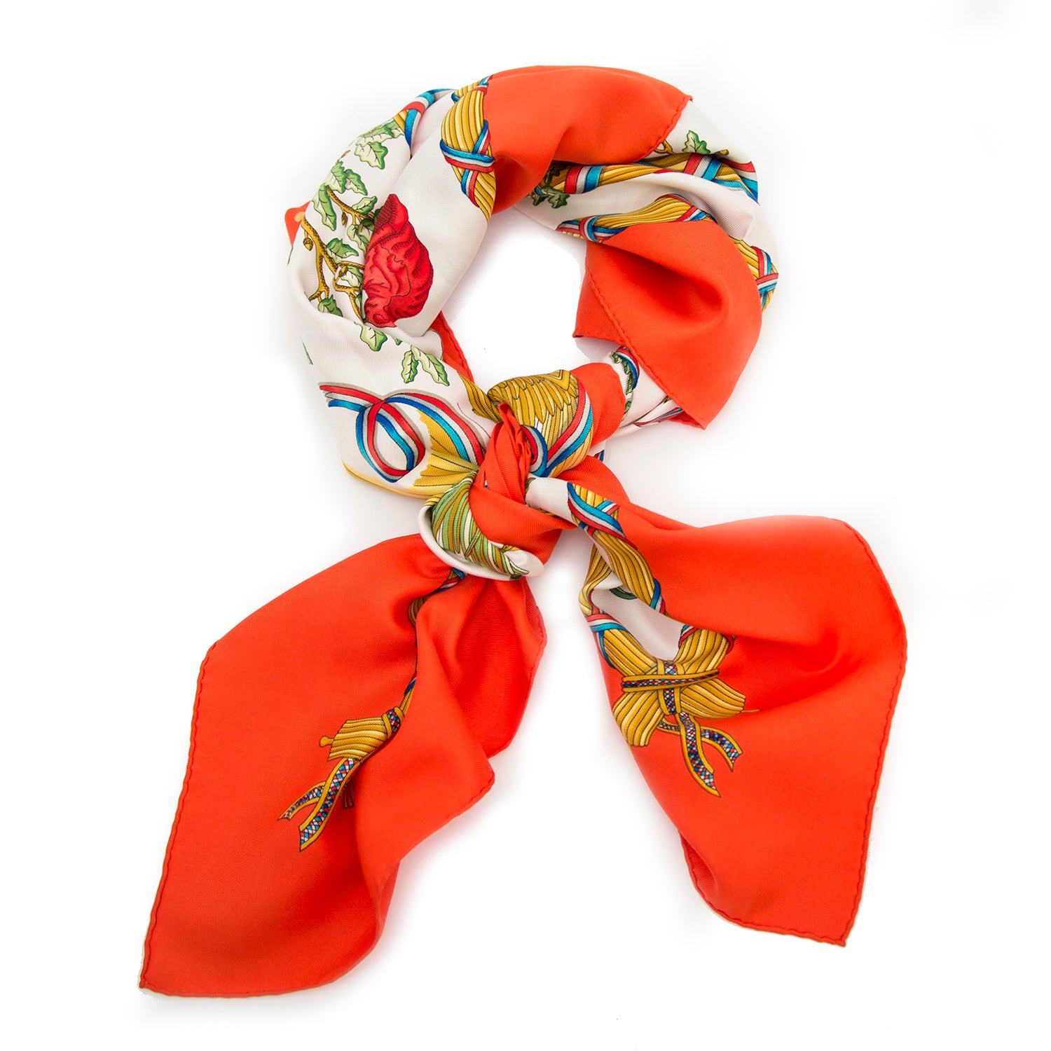 Buy vintage Hermès Carré 'Republique Francaise' Scarf for the best price at Labellov webshop. Safe and secure online shopping with 100% authenticity. Acheter vintage Hermès Carré 'Republique Francaise' foulards pour le meilleur prix.