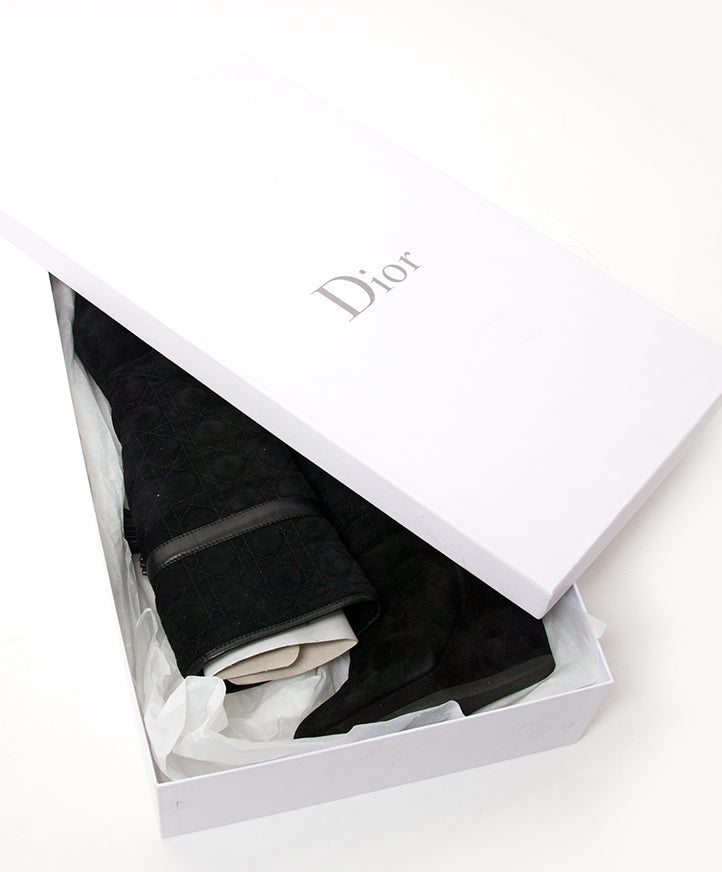 Buy safe online for the best price Christian Dior Black Suede Cannage 'Pompon' Shearling Tall Boots online webshop worldwide shipping