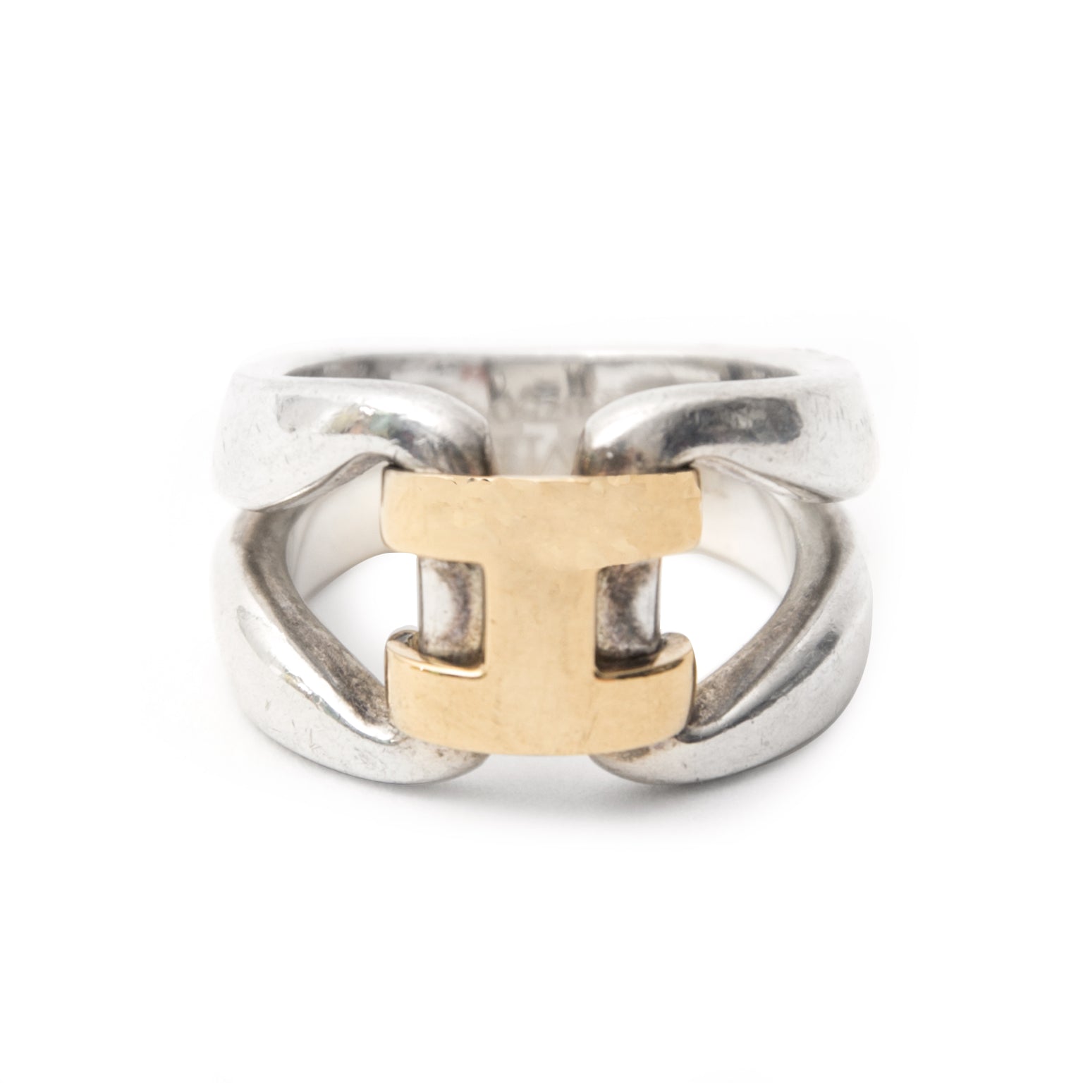 Authentieke Hermès zilver en gouden ring voor de juiste prijs bij LabelLOV vintage webshop. Veilig online winkelen. Luxe, vintage, mode. Antwerpen, België.