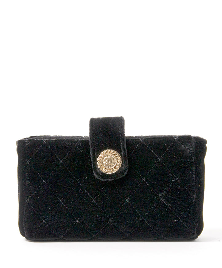 Authentic Chanel Black Quilted Velvet Mini Purse Clutch Darling mini Chanel clutch or purse. In thick, rich black velours with golden logo button.
