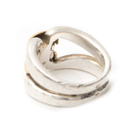 Buy authentic Hermès ring at the right price at LabelLOV vintage webshop. Luxe, vintage, fashion. Safe and secure online shopping. Antwerp, Belgium.
