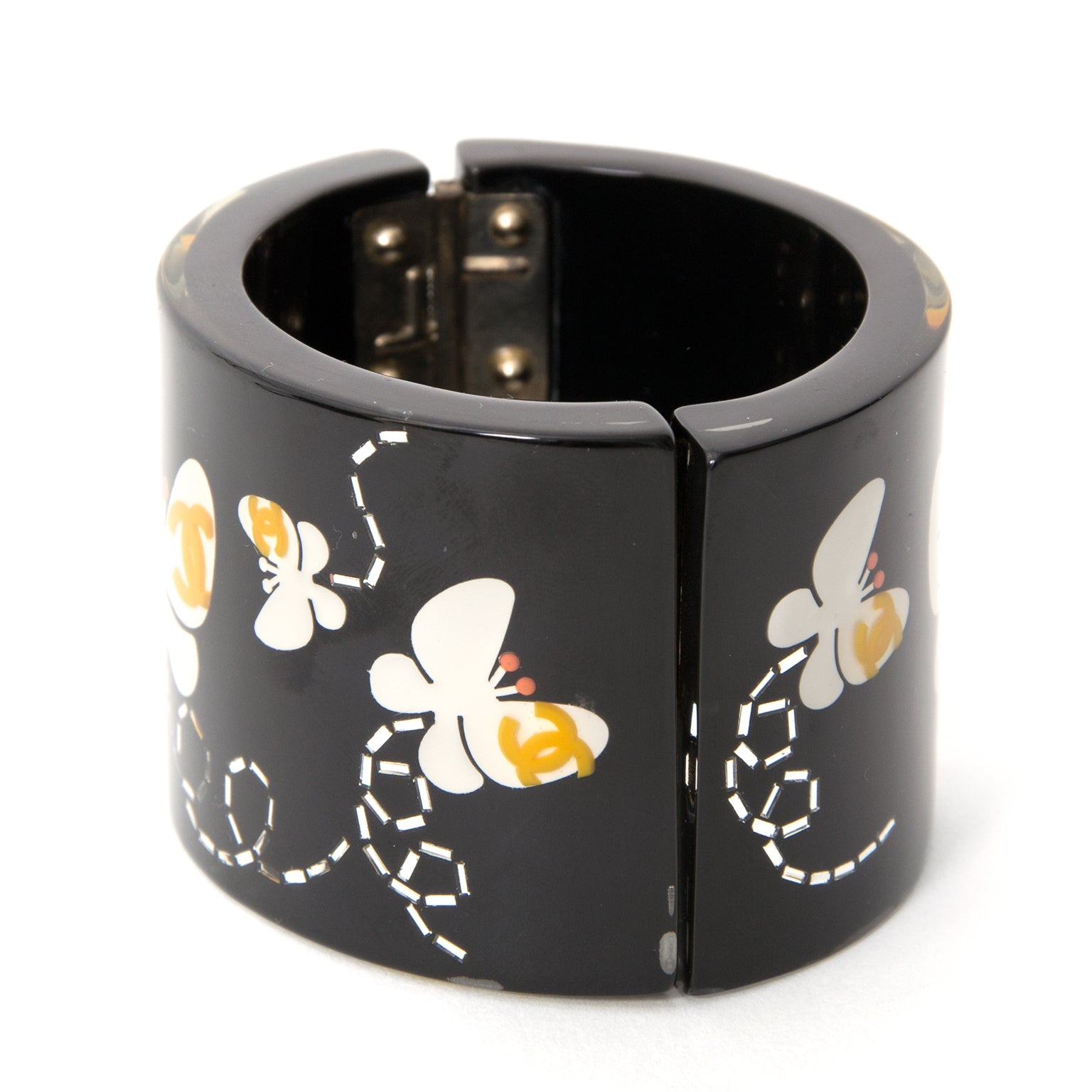Seconde main Chanel Black Resin Butterfly Cuff Bracelet international shopping