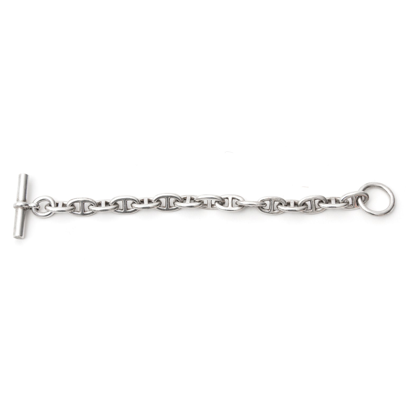 authentic Hermes chaine d'ancre in silver. buy secure online at LabelLov luxury webshop Antwerp Belgium. authentique Hermes chaine d'ancre en argent. acheter en ligne au LabelLov webshop de luxe Anvers Belgique. Authentieke Hermes chaine d'ancre in zilver