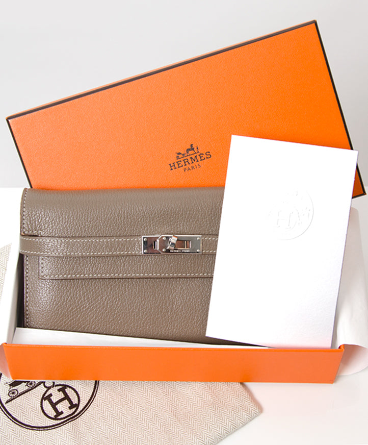 acheter en ligne pour le meilleur prix portefeuille hermes secure et fiable site en ligne Labellov