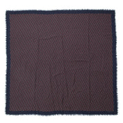 Preowned Herrmès Cashmere Fringe Shawl. Buy authentic secondhand Hermès scarves at the right price at LabelLOV vintage webshop. Safe and secure online shopping. Koop authentieke tweedehands Hermès sjaals met de juiste prijs bij LabelLOV.