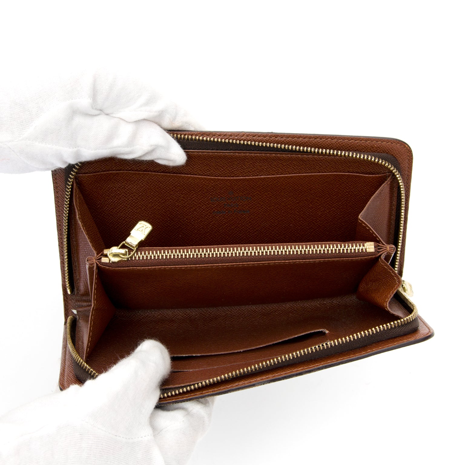 shop safe online secondhand designer Louis Vuitton Zipper wallet monogram webshop Antwerp