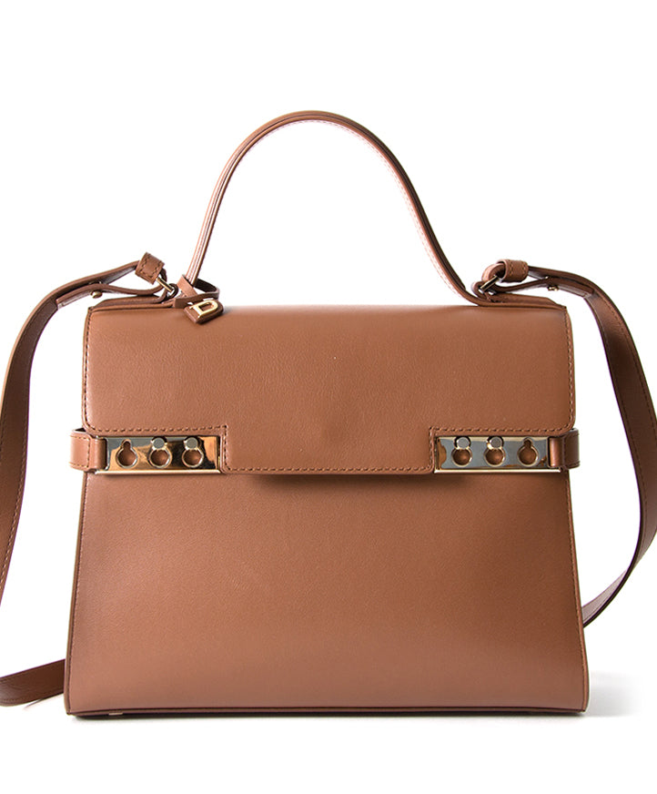 Secondemain Delvaux Tempete Bag Natural. Buy authentic secondhand Louis Vuitton bags at the right price at LabelLOV vintage webshop. Safe and secure online shopping. Koop authentieke tweedehands Hermès tassen met juiste prijs bij LabelLOV.