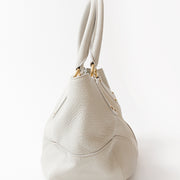 koop veilig en snel 2de hands authentieke witte prada handtas aan de beste prijs online webshop labellov
