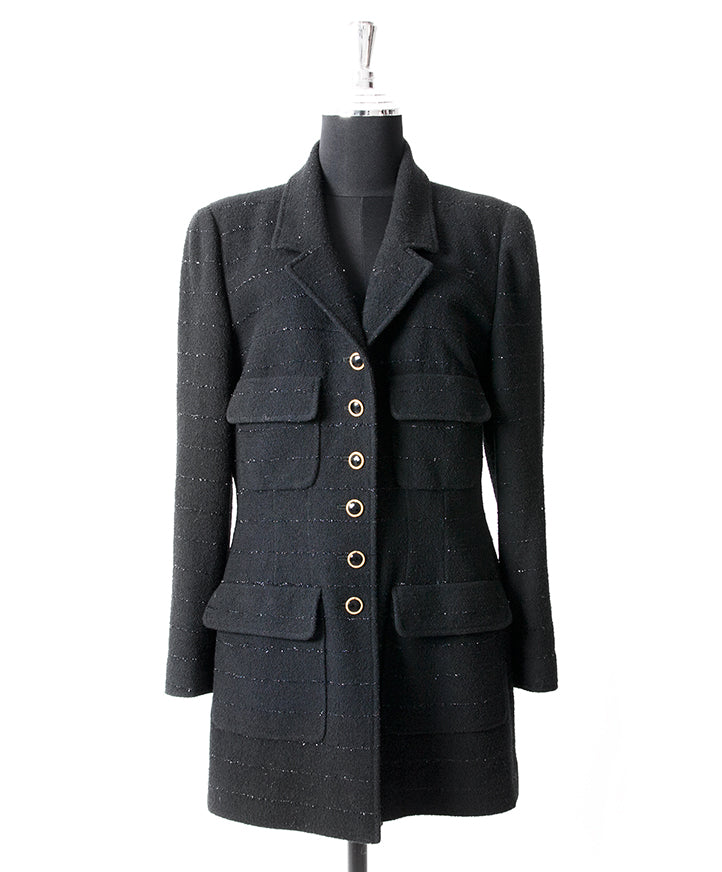 Chanel Black Tweed Jacket tweedehands authentiek veilig online shoppen winkelen webshop Antwerpen België LabelLOV mode stijl luxemerken jasje vestje vesten designer ontwerper luxe