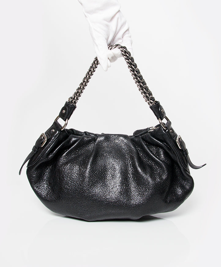 Authentic secondhand Prada Black Calfskin Leather Bag handbag black leather at the right price safe secure online shopping labellov designer vintage webshop fashion Antwerp Belgium