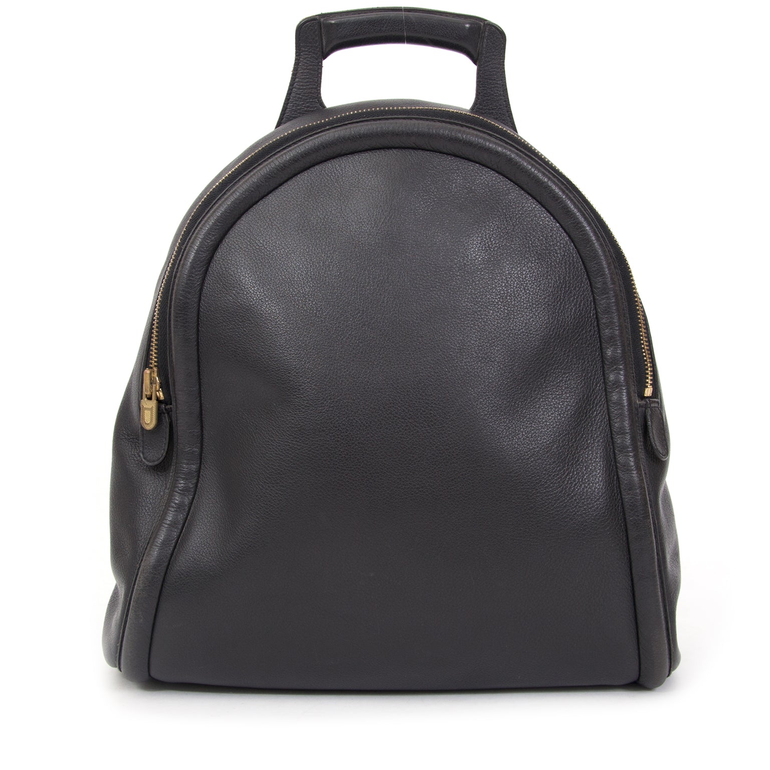 Vintage Delvaux Black Leather Backpack. Koop veilig online tweedehands Delvaux aan de best prijs. Acheter en ligne seconde main sac a main.