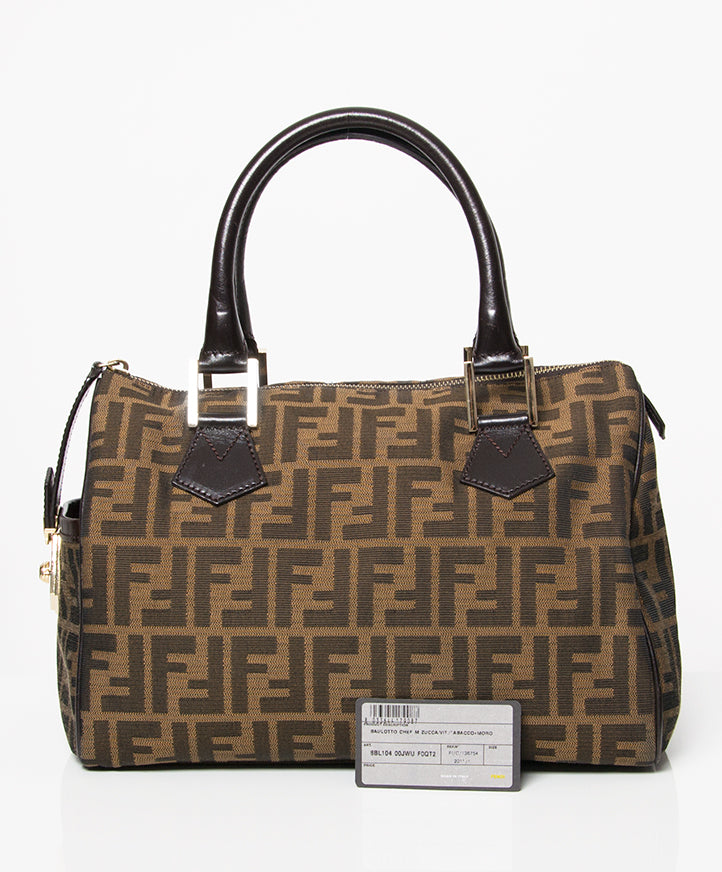 Authentic secondhand Fendi FF logo brown leather gold trim handbag brown leather at the right price safe secure online shopping labellov designer vintage webshop fashion Antwerp Belgium