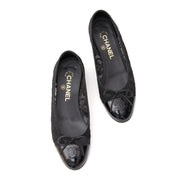 Chanel Lace Ballet Flats. Vind tweedehands Chanel schoenen bij labelLOV vintage webshop.