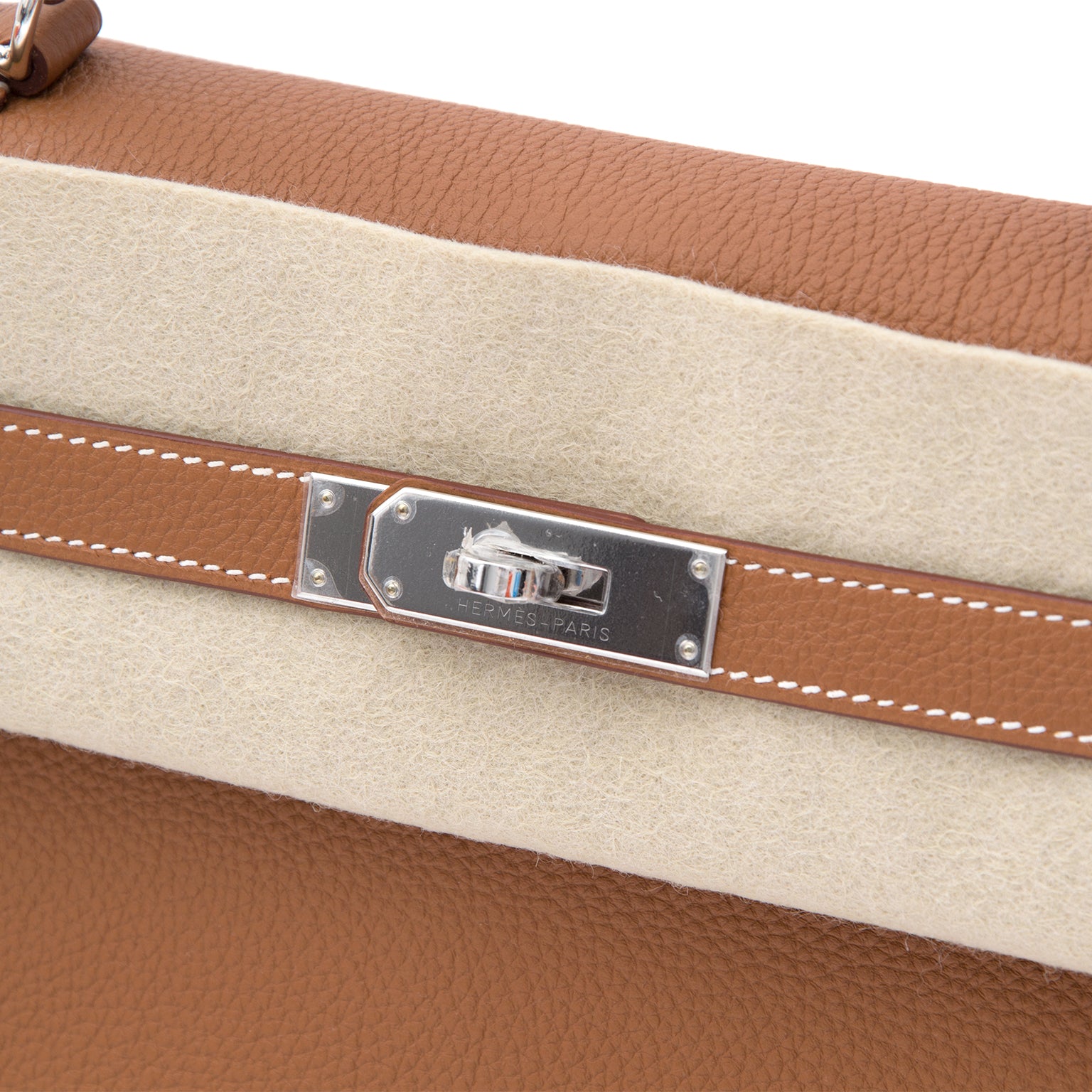BRAND NEW Hermès Kelly Bag Togo Gold PHW koop snel en veilig online nieuwe authentieke
