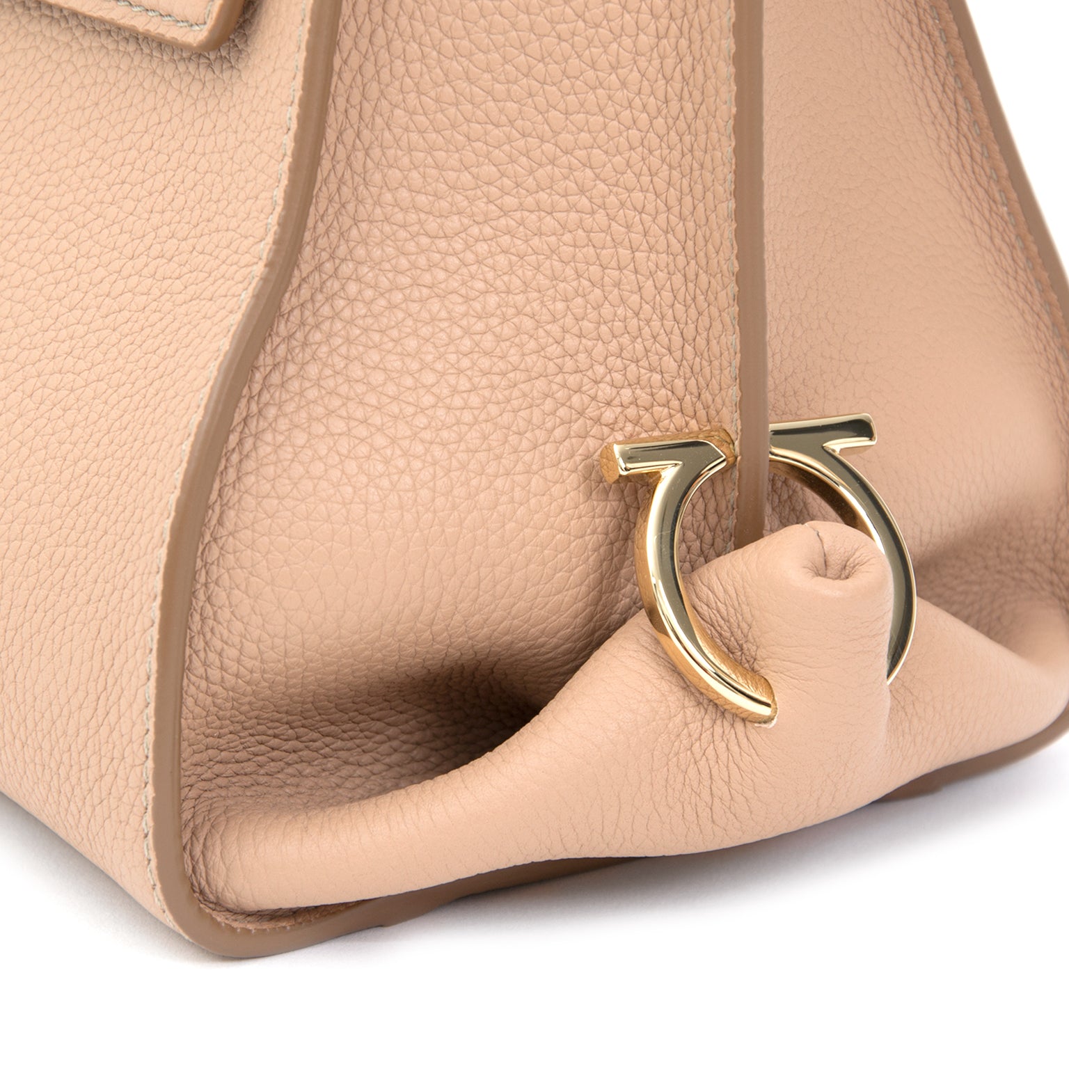 Sac cabas Sofia de Salvatore Ferragamo, couleur Nutmeg Rose