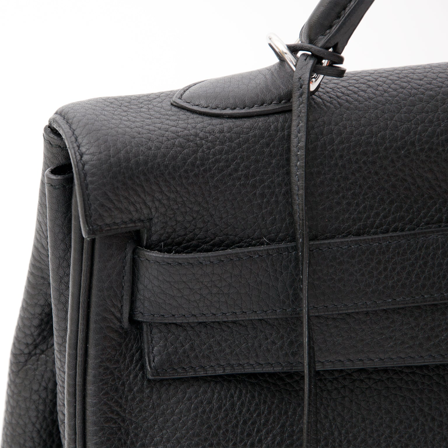 Bei LabelLov findest Du Second Hand Designer Hermes Clemence Taurillon Kelly Black