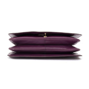 Gucci Gold CG Monogram Aubergine Flap Bag Labellov biedt een ruime selectie aan nieuwe en tweedehands luxe handtassen met de juiste prijs. Bezoek de online platform voor een veilige en betrouwbare winkelervaring.
